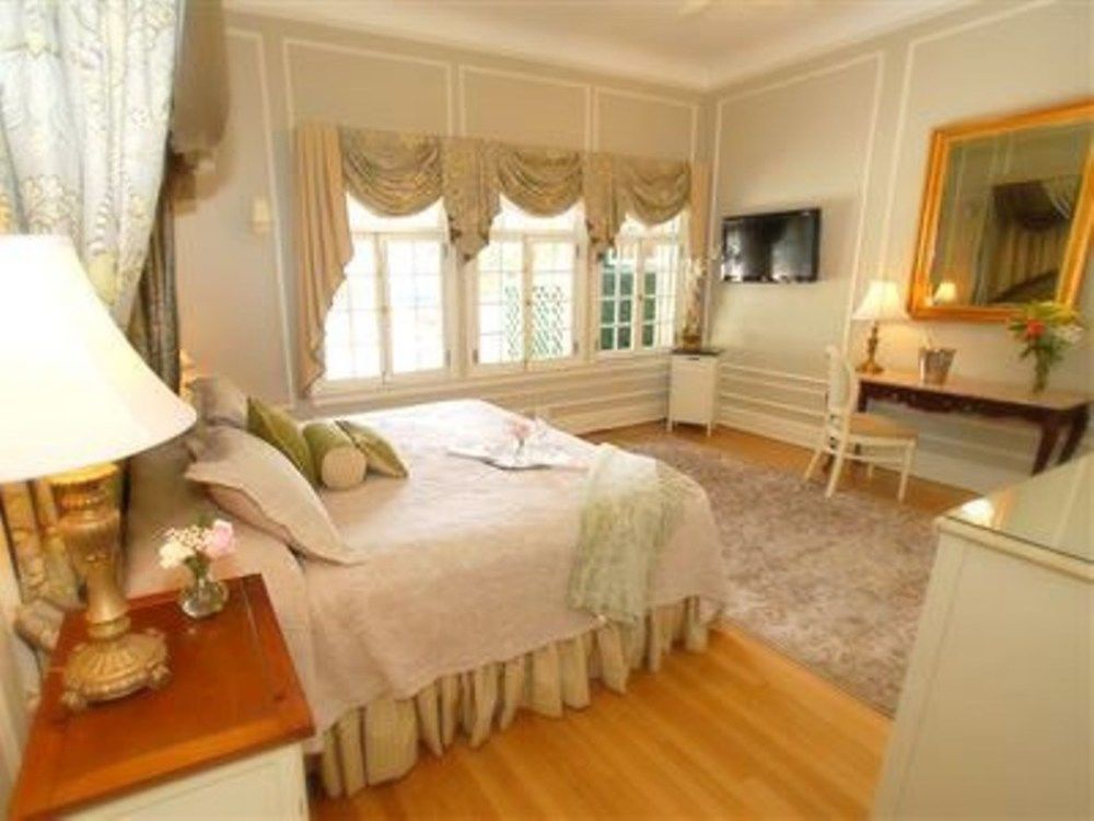 Club Continental Hotel Orange Park Ngoại thất bức ảnh
