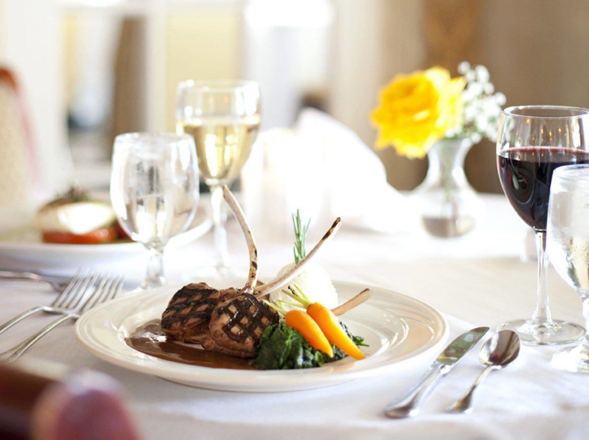 Club Continental Hotel Orange Park Ngoại thất bức ảnh